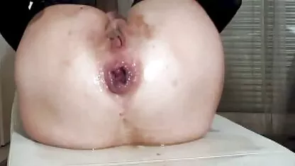 Lulu charmant à la film porno animaux maison