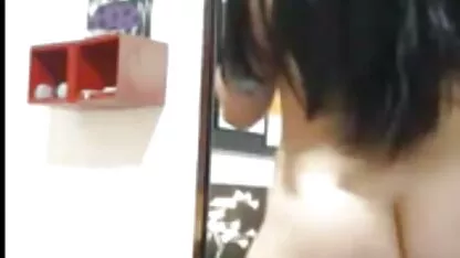 Hot teen film prono 2018 déchirer sa chatte avec un jouet fort
