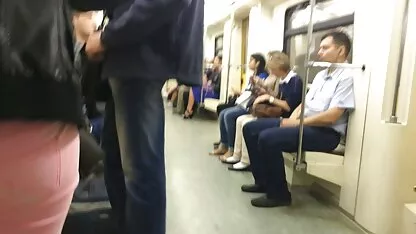 Cher porno bus Espagnol donner à l'anus