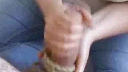 Gourmande caresse de L'homme affamé porno anglais