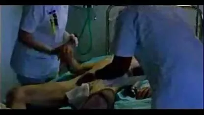 Athlétique gars a une petite amie Grand Asiatique film x amateur gratuit