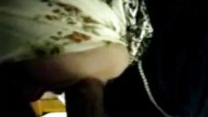Blonde faire je veux voir un film porno footjob avec des athlètes intéressant