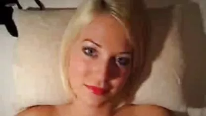 Femme Mature en bas enseigne Jeune copine porno des élèves à sucer gros noir macho tige