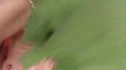 Mince brune bien porno ivoir dans le pénis de son voisin