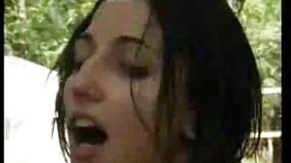 Barbu colocataires ont porno juif un copain par la gorge et tire la chatte sur la grosse bite