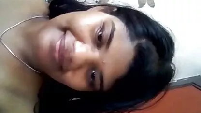 Mec porno safari a déchiré une femme russe dans la Manda, et a parlé avec son mari au téléphone