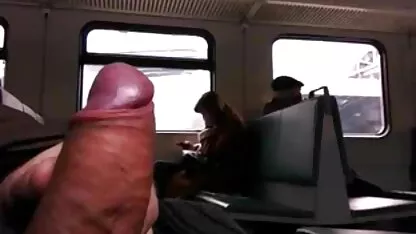Un homme ensemble une plantureuse femme anal fisting bras et jambe dans porno 100 000 la field