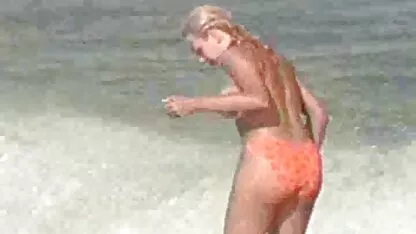 Ébène glissé coq film porno homme à la point de une Filles cul dans bas