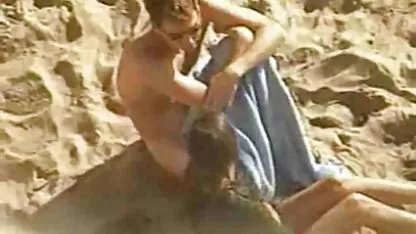 Brunette porno du monde anus plein de sperme