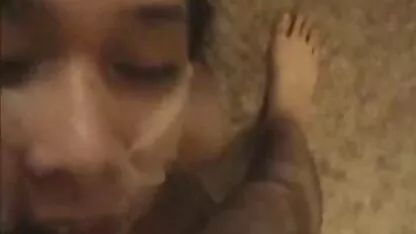 Les filles endormies sexsfilm comprennent le goût du sperme